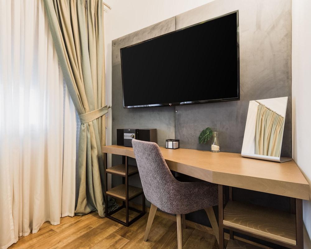 Acropolis Executive Suite Atina Dış mekan fotoğraf